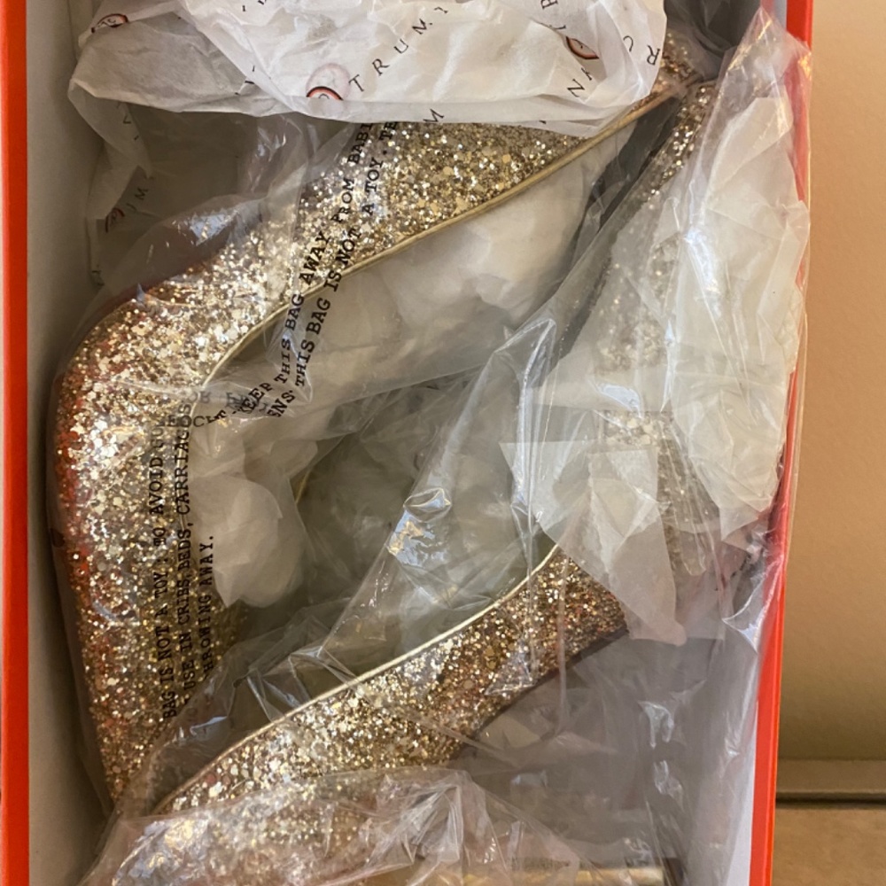 Ivanka Trump, Keydena Gold Glitter Stiletto & Clutch Set, Sz 9.5 - Picture 8 of 8